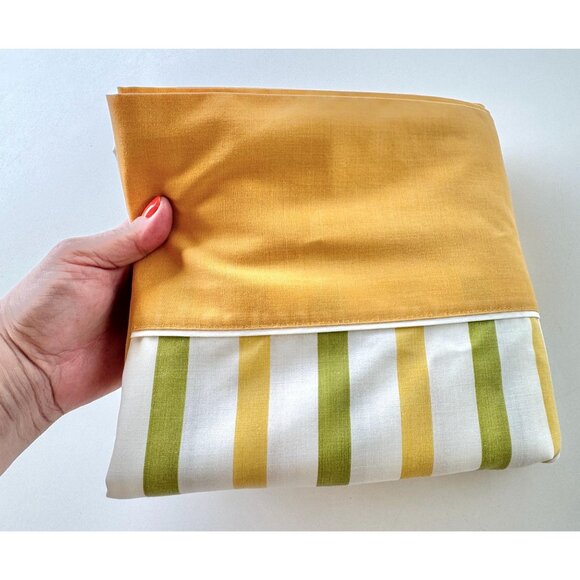 Vintage 1970s top/ flat sheet, yellow, white, green stripes, Cannon Monticello - Picture 7 of 7
